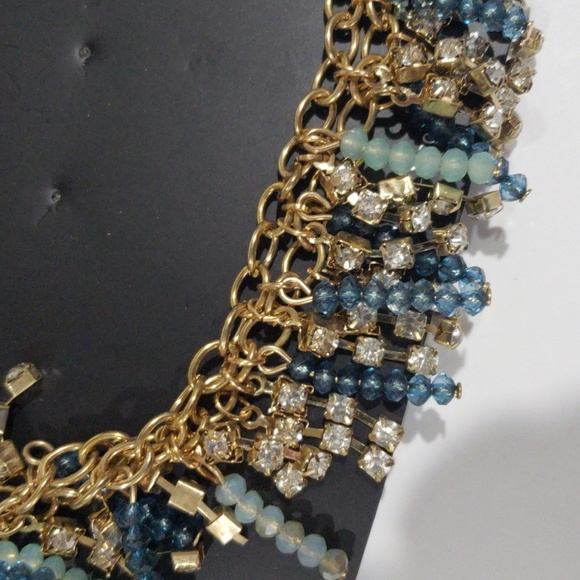 Etc! Gold tone Dangling Charm Necklace & Earring Set - Beaded Women's Jewelry - Picture 5 of 7